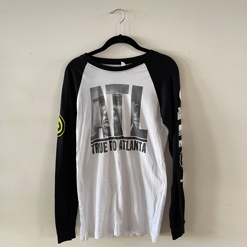 Never worn Atlanta Hawks Malcolm X long sleeve
